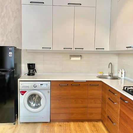 Spacious Apartment In New Building, Near The City Center And Airport 塔什干 外观 照片